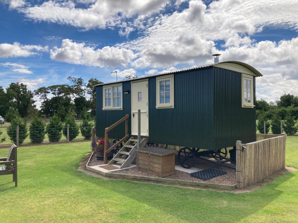 The Hawthorn Shepherds Hut Eyemouth Exterior foto