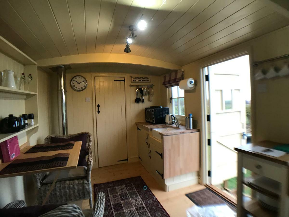 The Hawthorn Shepherds Hut Eyemouth Exterior foto