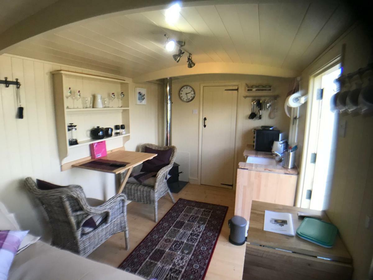 The Hawthorn Shepherds Hut Eyemouth Exterior foto